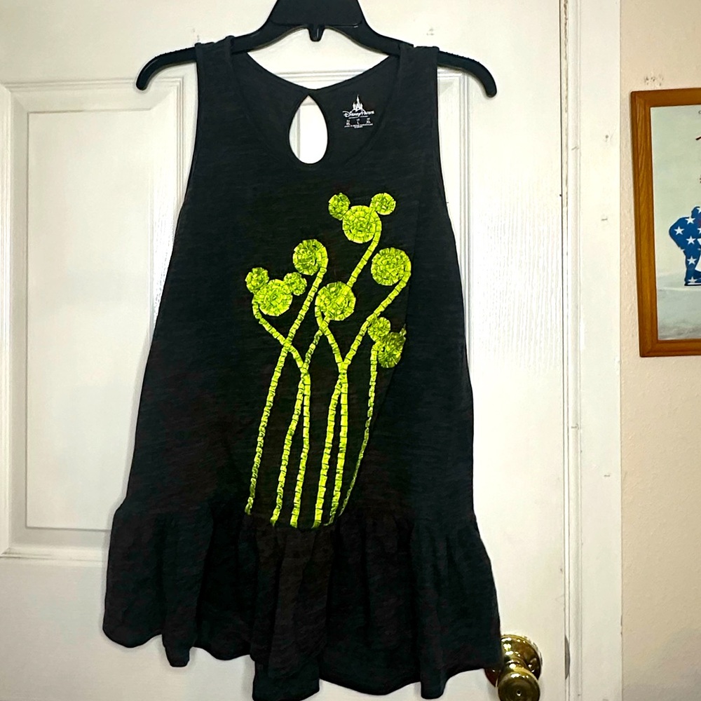 Hard to find Disney Paris Pemble top with ribbon decor